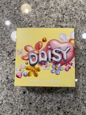 Marc Jacobs Perfume Daisy Eau de Toilette